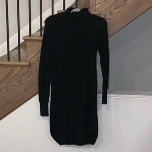 Wilfred Black Long Sleeve Dress